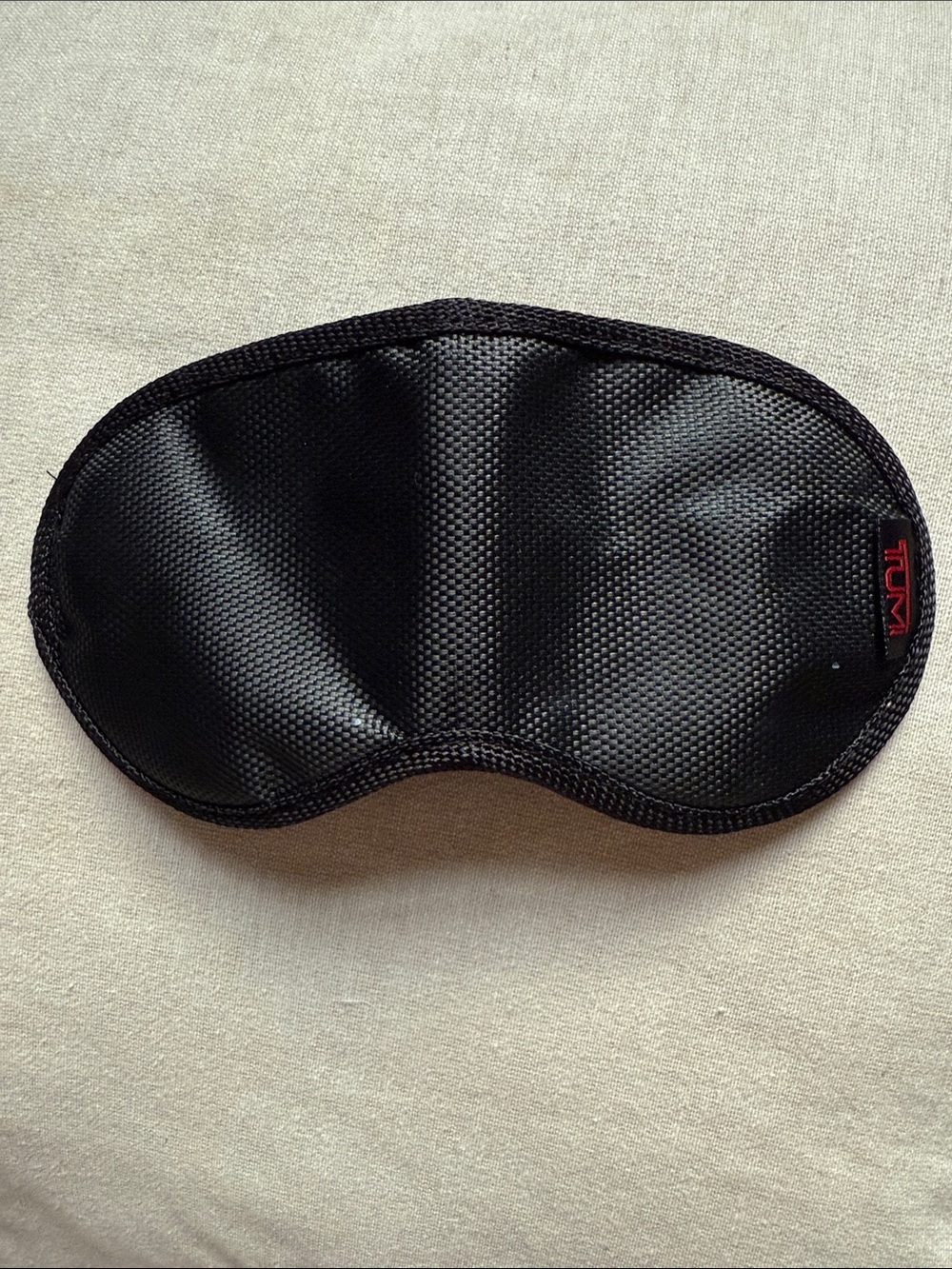 TUMI Black Travel Sleep Mask with elastic band